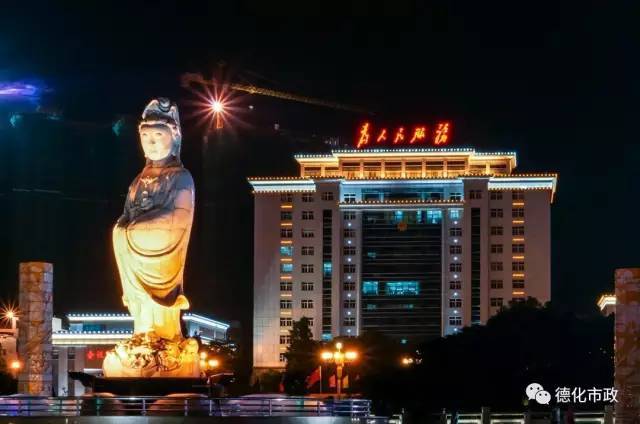 晋江vs江阴夜景视频直播，谁才是真正的不夜城？